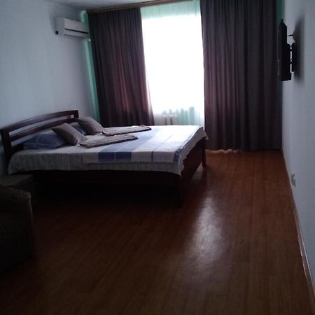 Центр 95 Квартала, Смарт-Tv Appartement Kryvy Rih Buitenkant foto